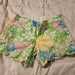 Lilly Pulitzer buttercup shorts